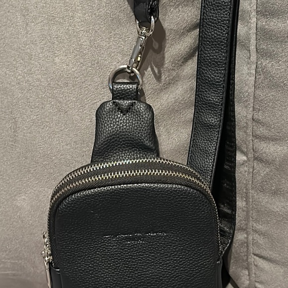 Black Vegan Leather Sling Bag - Picture 4 of 7